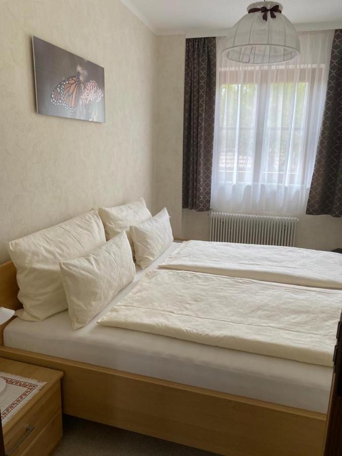 Haus Lindenhofer Apartamento Emmersdorf an der Donau Habitación foto